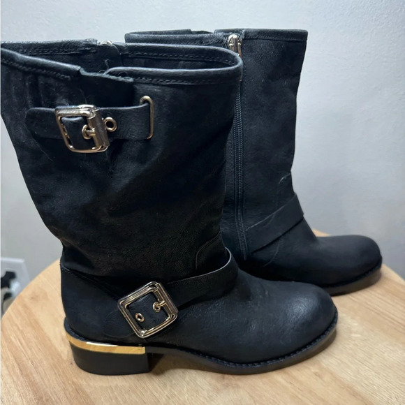 Vince Camuto black boots with gold accents - Picture 5 of 8